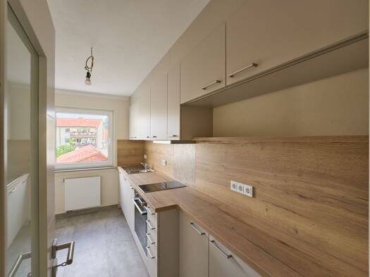 Wohnung zur Miete 925 € 3 Zimmer 65 m² Geschoss 2/4 frei ab sofort Hennebergstraße 1 Weende Göttingen 37077