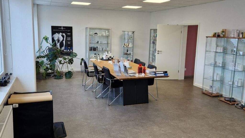 Bürofläche zur Miete provisionsfrei 9 € 1 Zimmer Spangenberg 34286