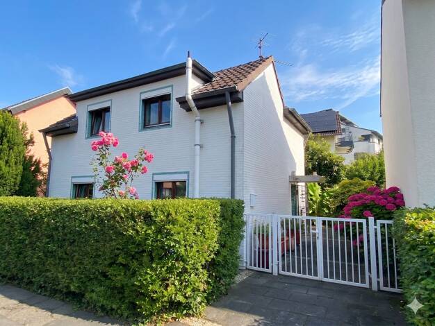 Einfamilienhaus zum Kauf 419.000 € 4 Zimmer 85,7 m² 220 m² Grundstück Beuel Bonn 53225