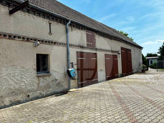 Hotel zum Kauf 489.000 € 1.200 m² Gastrofläche 8.569 m² Grundstück Golzow Golzow 14778
