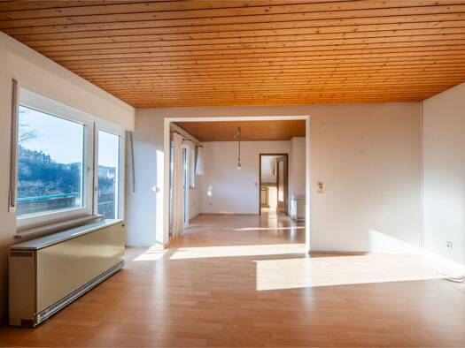 Wohnung zum Kauf 249.000 € 4 Zimmer 98 m² frei ab sofort Scheuern Gernsbach 76593