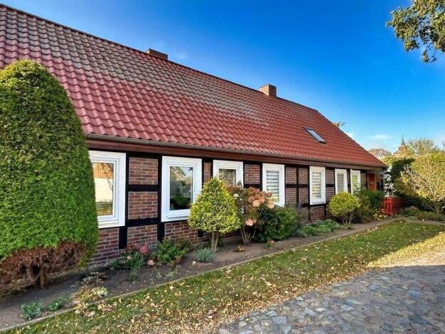 Einfamilienhaus zum Kauf 175.000 € 5 Zimmer 150 m² 932 m² Grundstück Neu Kosenow 17398