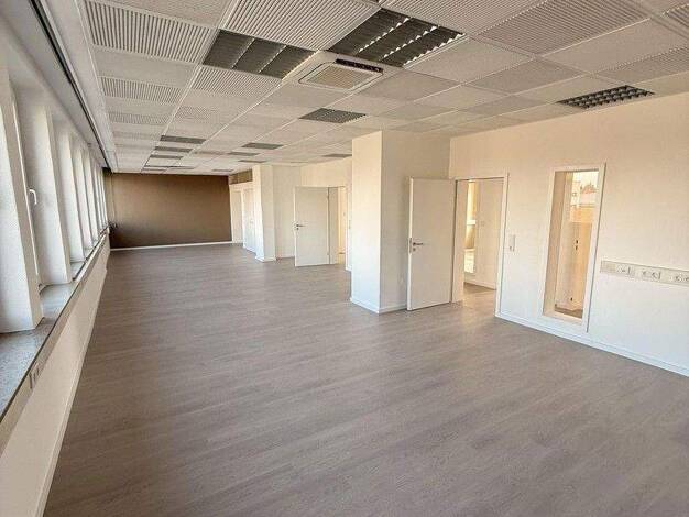 Bürofläche zur Miete provisionsfrei 430 m² Bürofläche Otto-Hahn-Straße 55 Schötmar Bad Salzuflen 32108