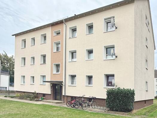 Wohnung zum Kauf 170.000 € 3,5 Zimmer 82 m² frei ab sofort Seelze Seelze 30926