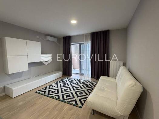Studio zur Miete 500 € 1 Zimmer 64 m² 4. Geschoss Dakovo Đakovo
