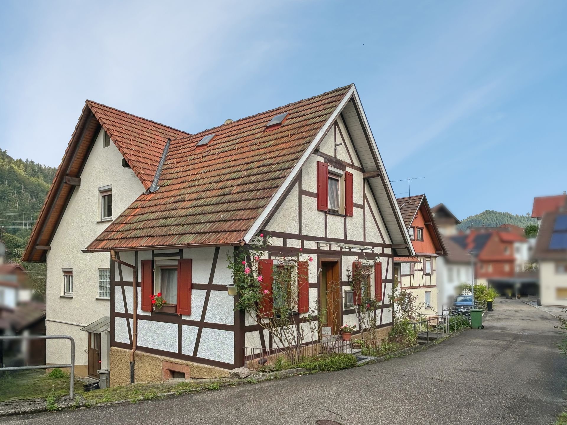 Wohnung zum Kauf 159.000 € 7 Zimmer 180 m²<br/>Wohnfläche Langenbrand Forbach 76596