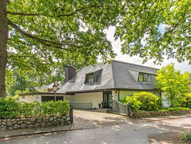 Einfamilienhaus zum Kauf 1.950.000 € 6 Zimmer 270 m² 1.026 m² Grundstück Rahlstedt Wandsbek 22143
