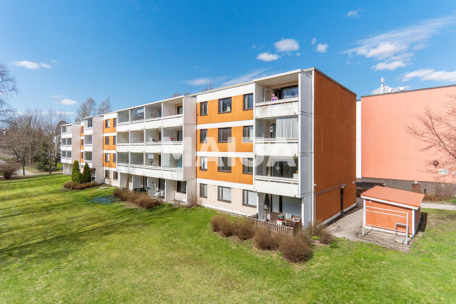 Studio zum Kauf 79.000 € 4 Zimmer 94 m²<br/>Wohnfläche 2.<br/>Geschoss Peltoniemenkuja 2 Vantaa 01360