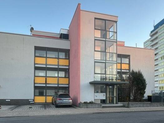 Wohnung zur Miete 555 € 2 Zimmer 69,4 m² frei ab sofort Moritz-Werner-Str. 7 a Eschwege 37269