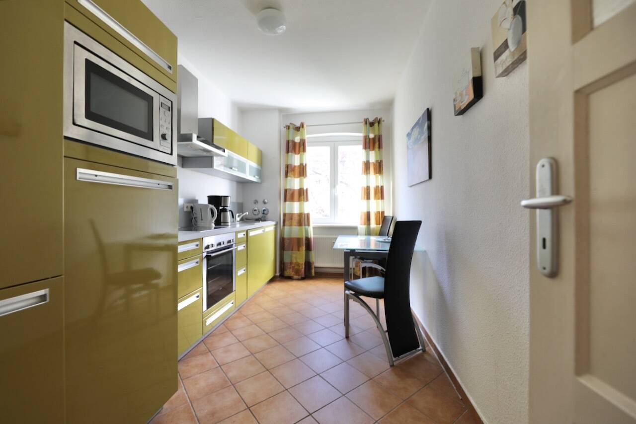 Property thumbnail 3