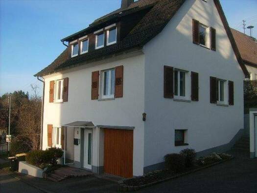 Einfamilienhaus zur Miete 990 € 6 Zimmer 130 m² 350 m² Grundstück frei ab sofort Fürnsal Dornhan 72175