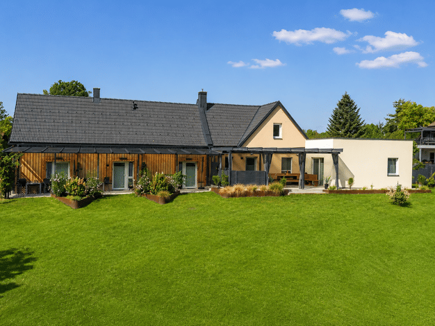 Bungalow zum Kauf 985.000 € 8 Zimmer 240 m² 2.849 m² Grundstück Burgau 8291
