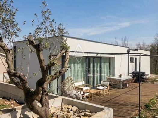 Haus zum Kauf 480.000 € 3 Zimmer 143 m² Labin Labin