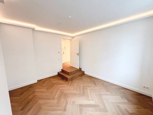 Wohnung zur Miete - Erstbezug 900 € 2 Zimmer 68,2 m² frei ab 01.10.2026 Altlindenau Alt-West 04177
