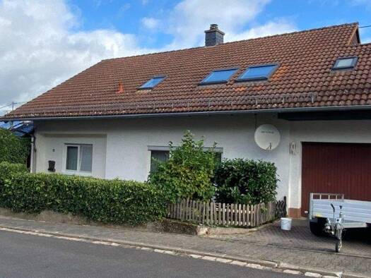 Haus zum Kauf 259.000 € 8 Zimmer 270 m² 529 m² Grundstück Idar-Oberstein - Mittelbollenbach 55743