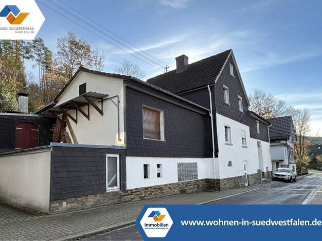 Einfamilienhaus zum Kauf 265.000 € 9 Zimmer 209,1 m² 898 m² Grundstück Netphen 57250