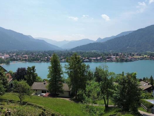 Grundstück zum Kauf 8.200.000 € 3.000 m² Grundstück Baugenehmigung vorhanden Tegernsee 83684