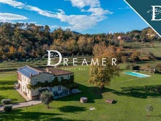 Einfamilienhaus zum Kauf 1.550.000 € 15 Zimmer 500 m² Lucca 55100