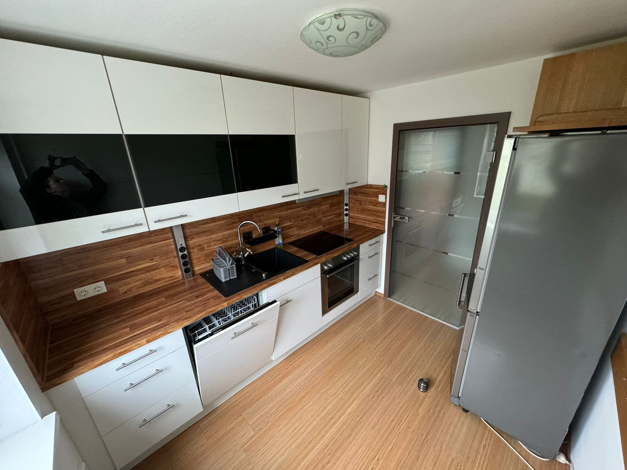 Wohnung zur Miete 600 € 3 Zimmer 72 m²<br/>Wohnfläche 1.<br/>Geschoss ab sofort<br/>Verfügbarkeit Erfurter Str 12 Innenstadt Coburg 96450