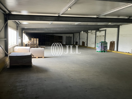 Lagerhalle zur Miete 2.370 m² Lagerfläche teilbar ab 545 m² Wandersleben Drei Gleichen 99869