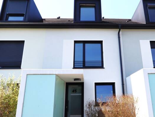 Haus zum Kauf 529.000 € 5 Zimmer 145 m² 240 m² Grundstück Helmsheim Bruchsal 76646