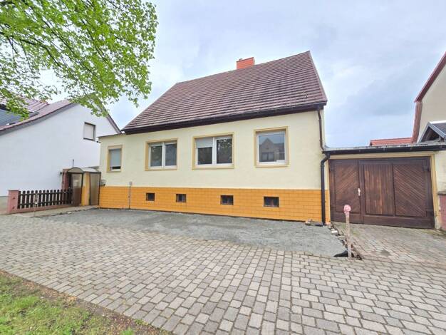 Einfamilienhaus zum Kauf 90.000 € 6 Zimmer 128 m² 560 m² Grundstück Rathmannsdorf Staßfurt 39418