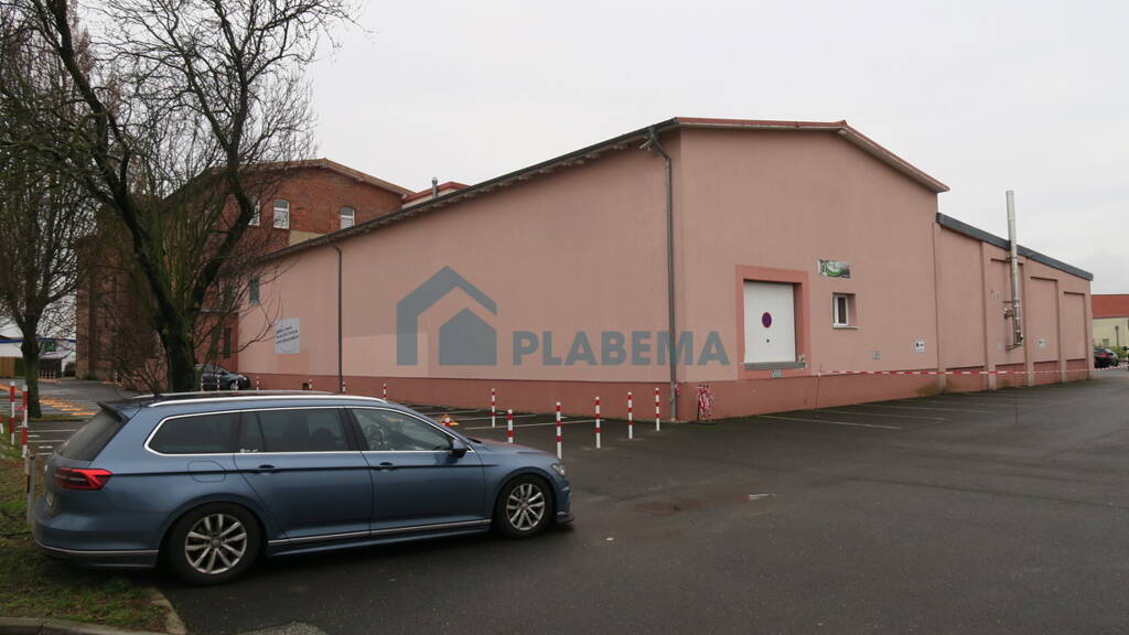 Lagerhalle zur Miete 1.650 € 550 m² Lagerfläche Ludwigsluster Str. 33 Parchim 19370