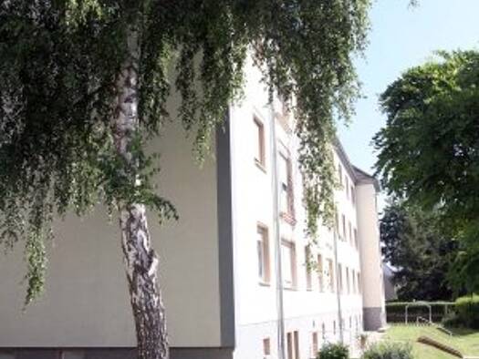 Wohnung zur Miete 380 € 3 Zimmer 70 m² 2. Geschoss frei ab sofort Leipziger Straße 7 Zeitz 06712