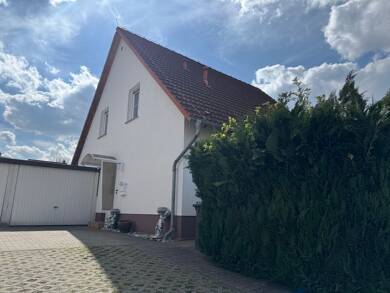 Haus zum Kauf provisionsfrei 259.000 € 6 Zimmer 102 m² 333 m² Grundstück Gartenbreite 24 Thale Thale 06502