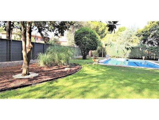 Chalet zum Kauf 3.900.000 € 6 Zimmer 699 m² 1.616 m² Grundstück Madrid 28043