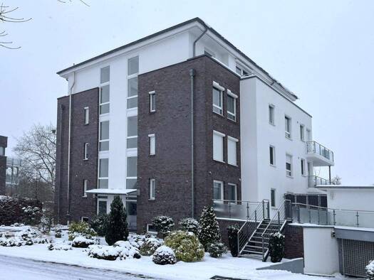 Wohnung zur Miete 1.510 € 3 Zimmer 112 m² EG frei ab 01.05.2026 Kommandeursweg 35 Winsen 21423