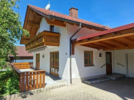 Einfamilienhaus zum Kauf provisionsfrei 519.000 € 5 Zimmer 165 m² 696 m² Grundstück frei ab sofort Bindermannzwirn 30 Roßbach Roßbach 94439