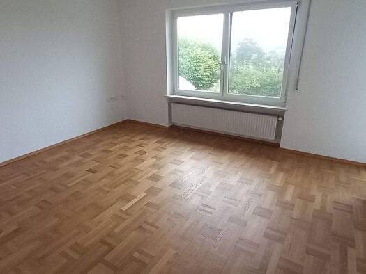 Haus zur Miete 1.550 € 6 Zimmer 142 m² 848 m² Grundstück frei ab 01.01.2026 Am Kreuzberg 12 Obermedlingen Medlingen 89441
