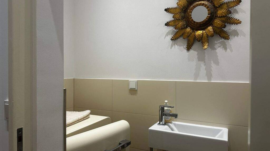 Wohnung zur Miete Wohnen auf Zeit 1.500 € 2 Zimmer 52 m² frei ab sofort Charlottenburg Berlin 10627