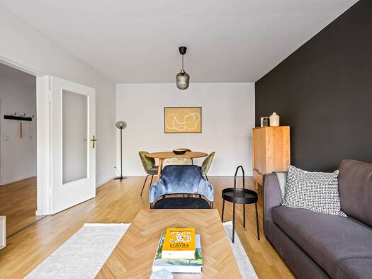 Wohnung zur Miete 1.350 € 2 Zimmer 65 m² 1. Geschoss Friedrichstraße 213 Kreuzberg Friedrichshain-Kreuzberg 10969
