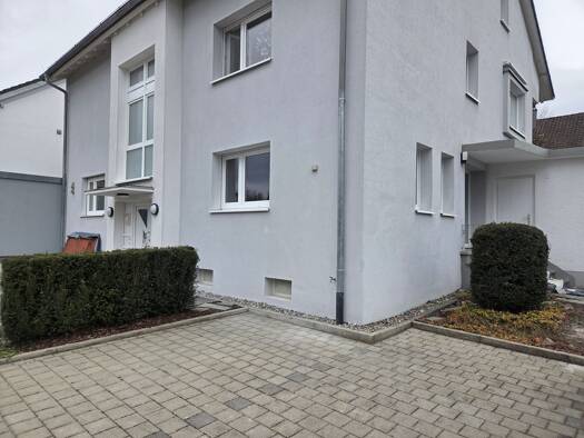 Wohnung zur Miete 880 € 2 Zimmer 74 m² Geschoss EG/2 frei ab 01.03.2026 Aachweg 4 Rielasingen Rielasingen-Worblingen 78239
