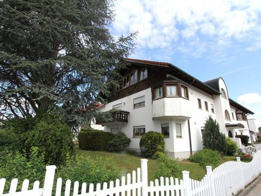 Wohnung zur Miete 1.470 € 2,5 Zimmer 83 m² 1. Geschoss Geisenbrunn Gilching 82205