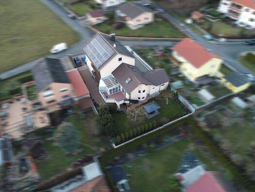 Mehrfamilienhaus zum Kauf 989.000 € 12,5 Zimmer 416 m² 904 m² Grundstück Kützberg Poppenhausen 97490