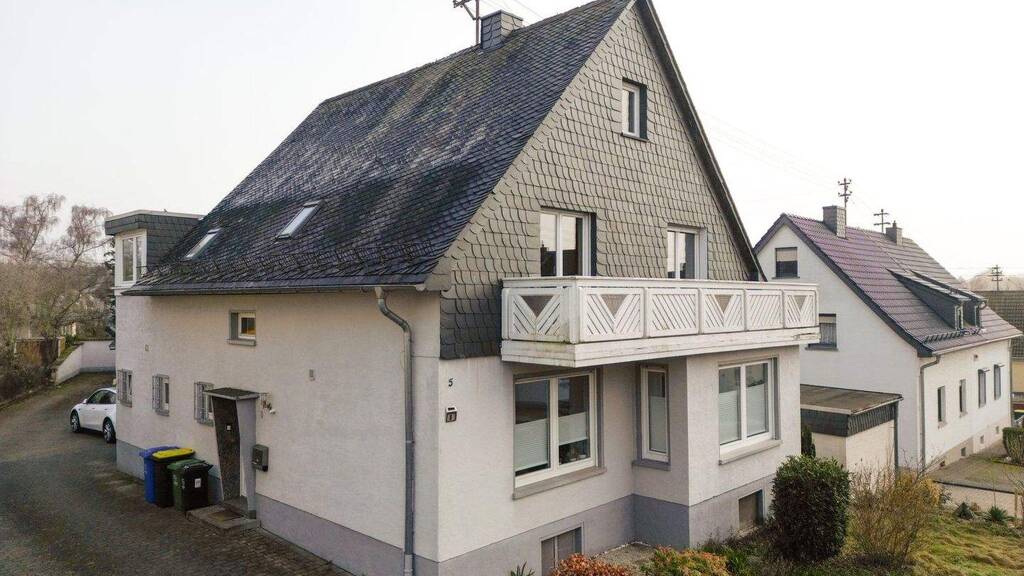 Wohnung zum Kauf 269.000 € 5 Zimmer 145 m² 2. Geschoss Emmelshausen 56281