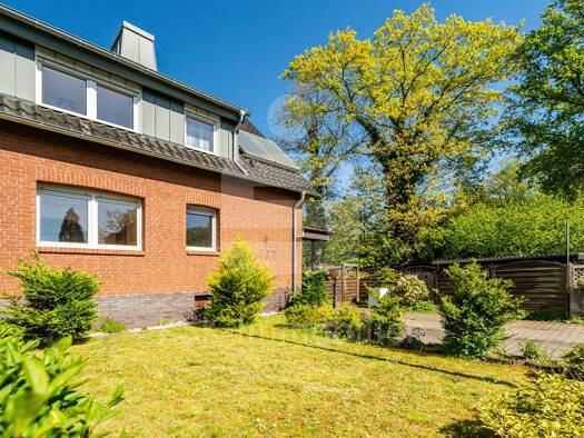 Mehrfamilienhaus zum Kauf 375.000 € 4 Zimmer 129,2 m² 587 m² Grundstück Stallberg Siegburg 53721