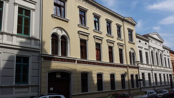 Wohnung zur Miete 450 € 3 Zimmer 87 m²<br/>Wohnfläche 3.<br/>Geschoss ab sofort<br/>Verfügbarkeit Blumenstraße 3 Innenstadt Görlitz 02826