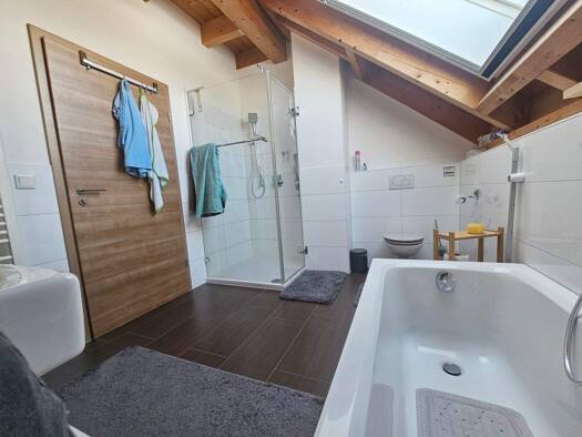 Wohnung zum Kauf provisionsfrei als Kapitalanlage geeignet 239.000 € 3 Zimmer 84 m² Pfarrer-Holzapfel-Straße 6 Mendorf Altmannstein 93336