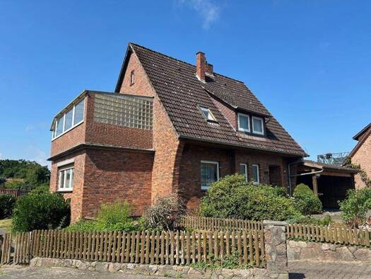 Haus zum Kauf 275.000 € 13 Zimmer 320 m² 1.052 m² Grundstück Medingen Bad Bevensen 29549