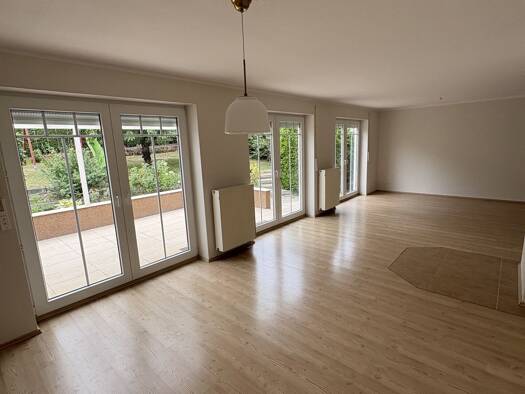 Einfamilienhaus zum Kauf 529.000 € 5 Zimmer 120 m² 578 m² Grundstück Bad Dürkheimer Straße 1 Bad Berka Bad Berka 99438