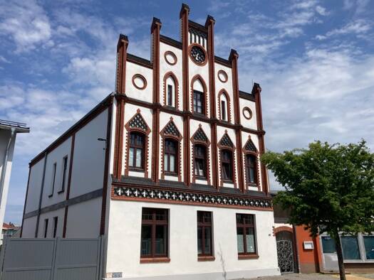 Mehrfamilienhaus zum Kauf 560.000 € 11 Zimmer 373 m² 878 m² Grundstück Teterow 17166