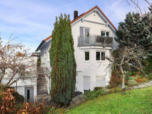 Einfamilienhaus zum Kauf 869.000 € 9 Zimmer 214 m² 467 m² Grundstück Metzingen 72555
