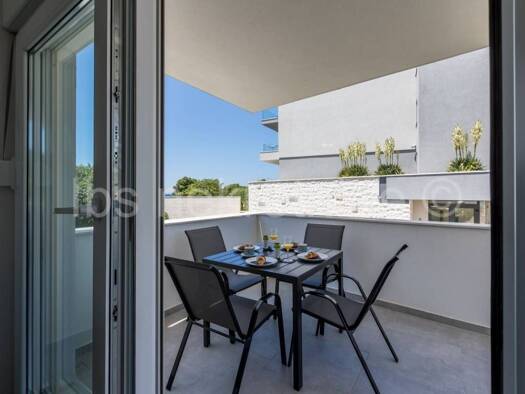 Wohnung zum Kauf 250.000 € 4 Zimmer 64 m² 1. Geschoss Rogoznica