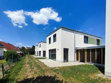 Einfamilienhaus zum Kauf - Erstbezug provisionsfrei 579.000 € 4 Zimmer 136,1 m² 240 m² Grundstück frei ab sofort Kapellenweg 39 Grafenrheinfeld 97506