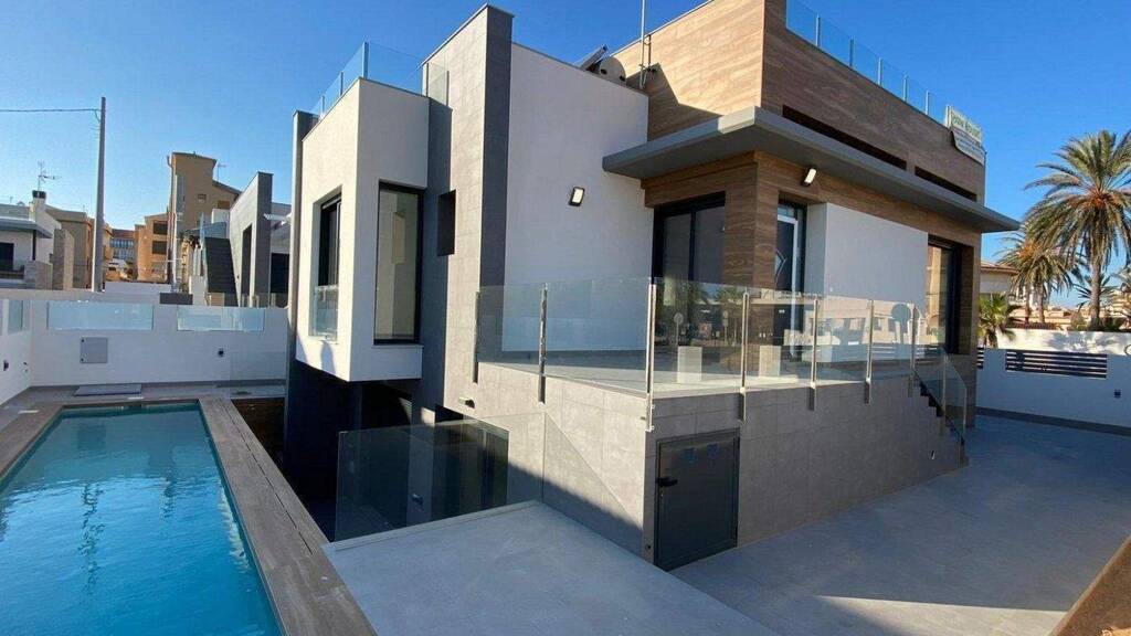 Villa zum Kauf - Erstbezug provisionsfrei 940.000 € 5 Zimmer 310 m² 320 m² Grundstück Torrevieja