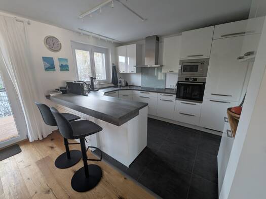 Wohnung zur Miete 1.164 € 4 Zimmer 97 m² Geschoss 2/3 frei ab sofort Schönbrunn Landshut 84036